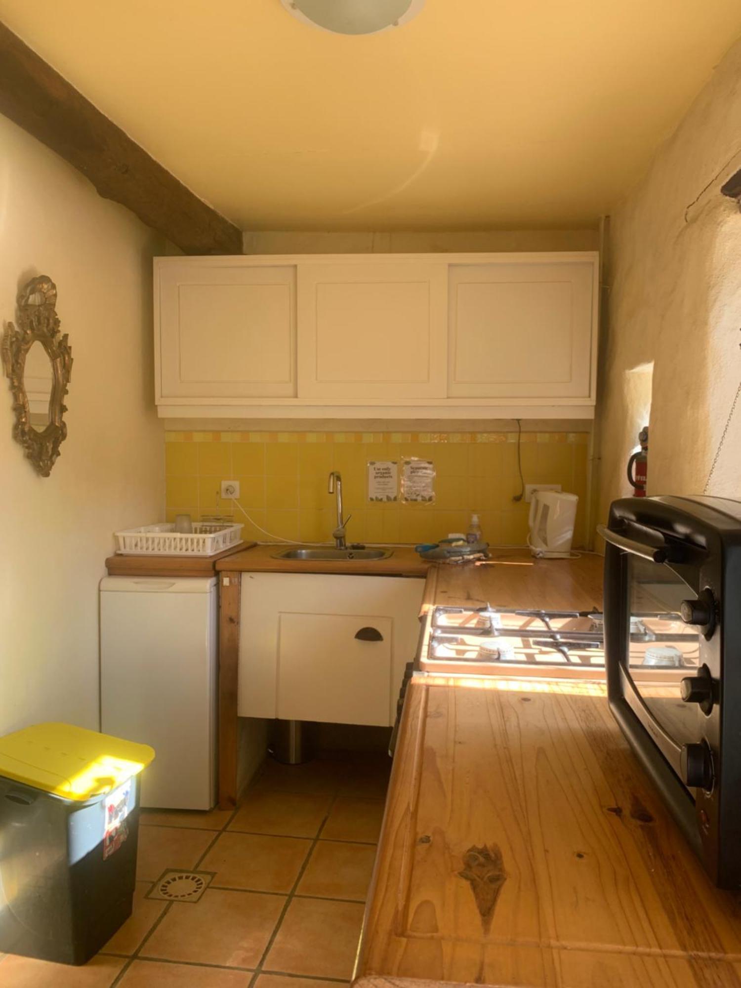 Mas Caraus Apartment Montferrer Luaran gambar